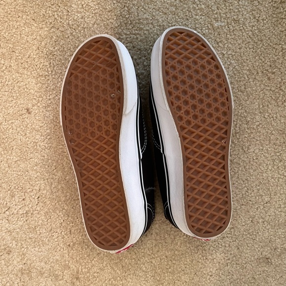 Vans black like new - Picture 2 of 3